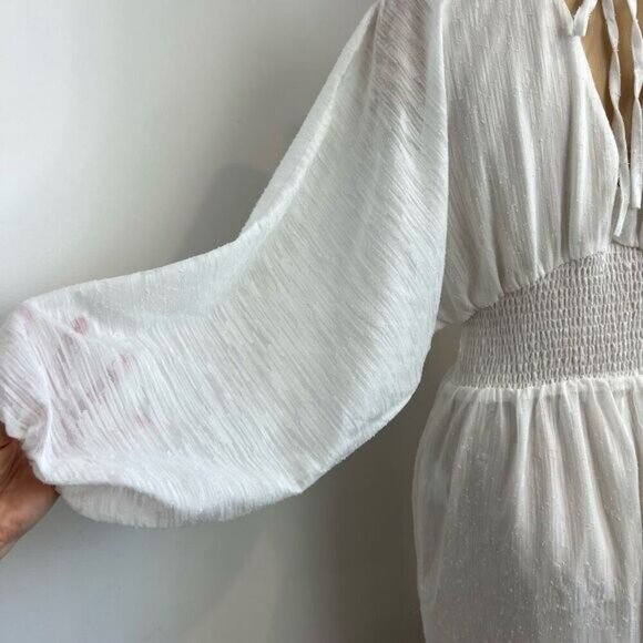 Lush White Batwing Jumper Jumpsuit Romper Bridal Flowy Beach Coastal Size Large - Picture 6 of 14